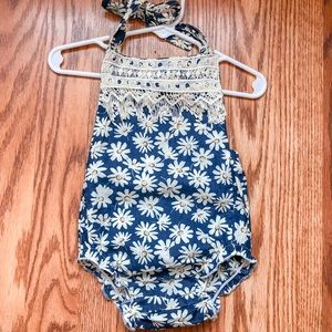 Adorable daisy romper